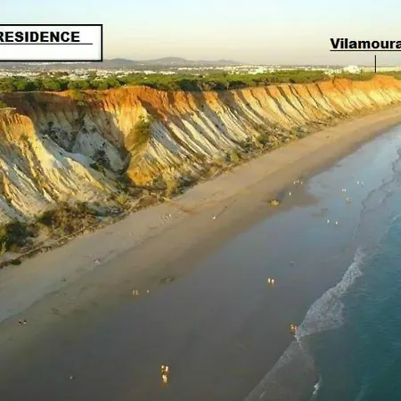 1 Bed Flat - Sleeps 2 - Parking - Wifi