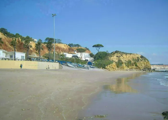 Apartment 1 Bed Flat - Sleeps 2 - Parking - Wifi *